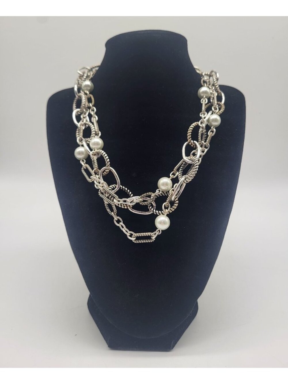 Premier Designs Bellissimo Triple Chain Silver Tone Bracelet Faux Pearls